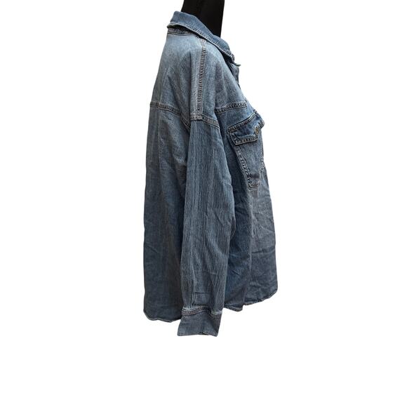Gloria Vanderbilt Denim Shirt (Size L) - Picture 7 of 8